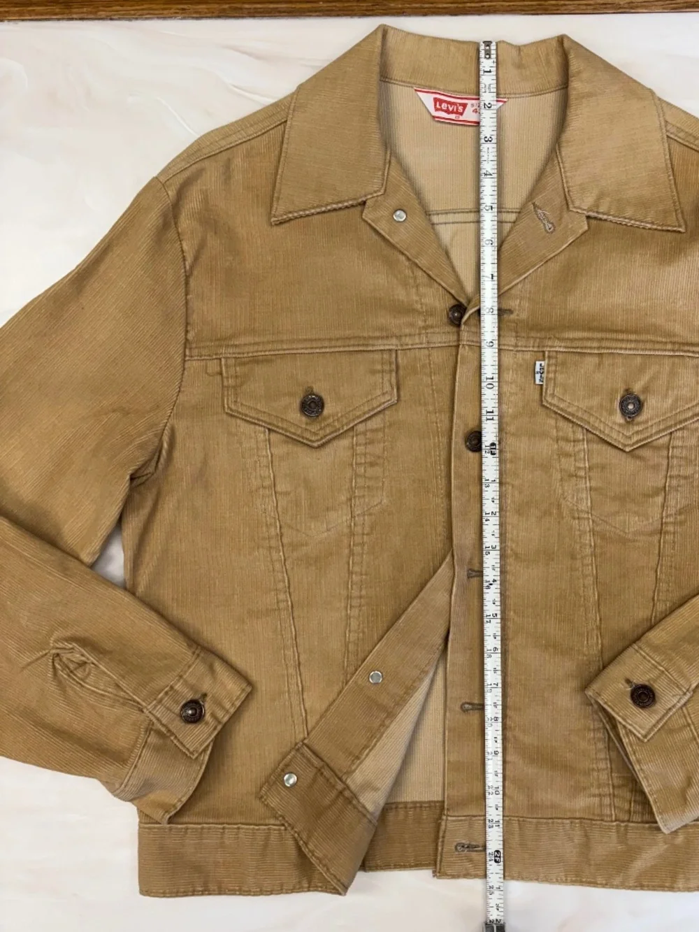 Vintage 70's Levi's Tan Corduroy Western Trucker Jacket Size 42 Made USA Pockets - Picture 6 of 13